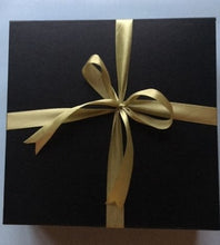 Load image into Gallery viewer, Ocean Heart Gift Box